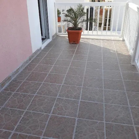 Apartmani Marija I Josip Vir Exterior photo